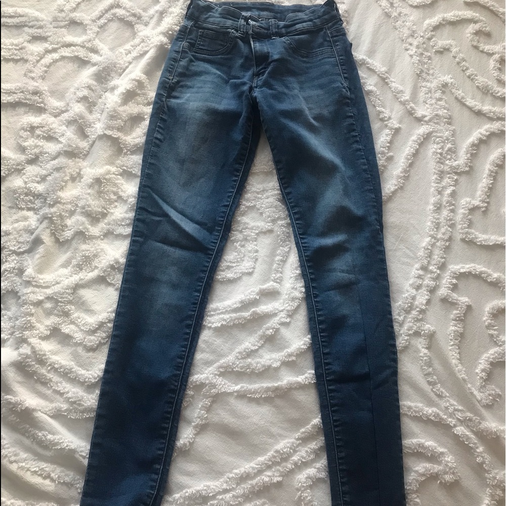 SO junior’s jean jeggings size 5